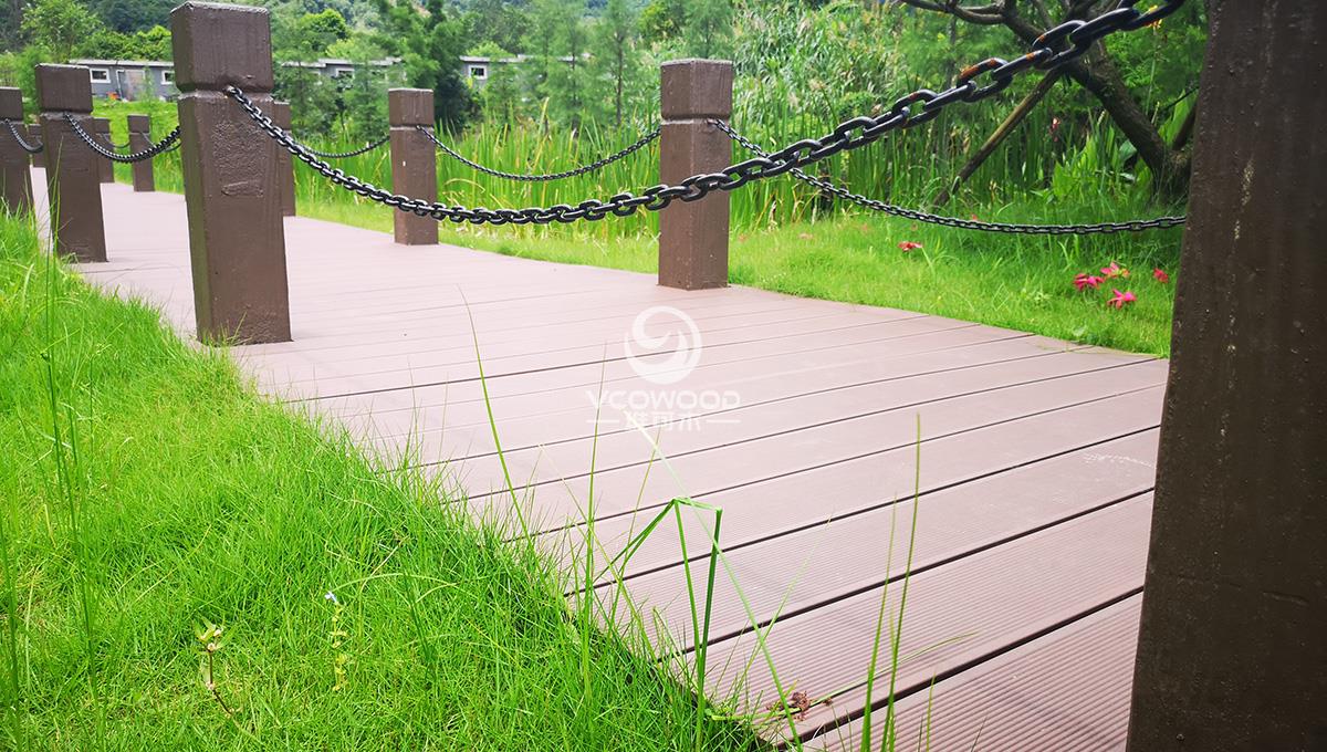 广东增城地质公园木塑栈道 (2)